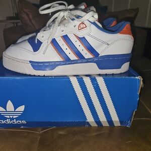 Size 7.5 - Adidas Rivalry OG Low Knicks Original Great Condition $70obo
